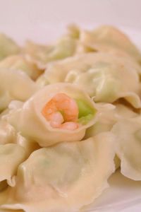 虾配什么菜饺子馅_虾仁韭菜饺子，鲜香可口营养高
