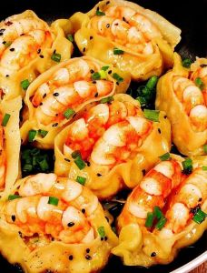 虾饺子馅配什么菜_虾仁饺子馅搭配与调味技巧