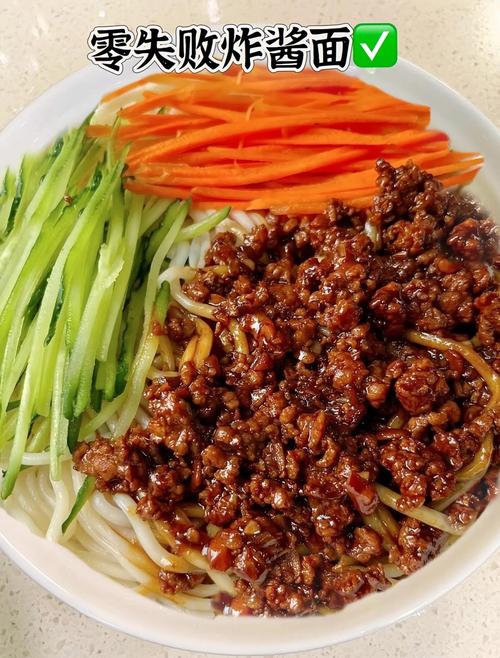 炸酱面是哪里的菜_各地风味,百年传承的国民面食 炸酱面是哪里的菜_各地风味,百年传承的国民面食