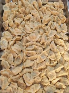 韭黄肉水饺的做法_鲜香肉馅饺子做法，肥瘦三七，滑嫩多汁！