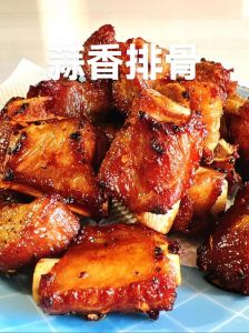 蒜香烤排骨家常做法_外焦里嫩家常味