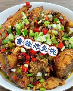 麻辣鱼块的做法和步骤_盐料酒腌鱼块，油炸增香麻辣炖，外酥里嫩色香味