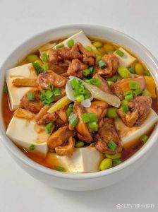 小炒肉炖豆腐的家常做法_肉炒豆腐详细做法，在家轻松做美味
