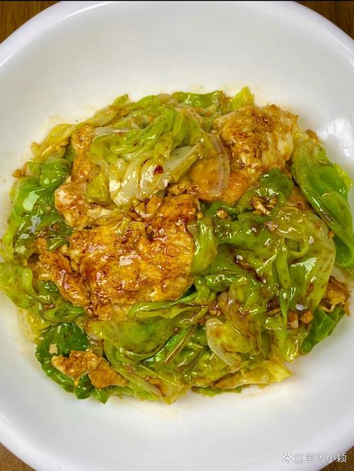 包菜炒多久熟_包菜炒软嫩技巧,切根腌水大火快炒 包菜炒多久熟_包菜炒软嫩技巧,切根腌水大火快炒
