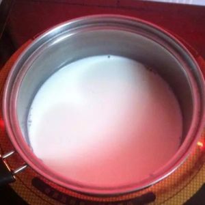 巧克力牛奶小方的做法_香浓滑嫩，自制美味甜品
