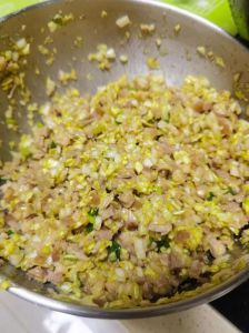 小白菜包子馅做法大全_猪肉白菜山东包，香鲜可口做法全