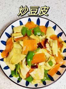炒豆腐皮的家常做法_炒豆腐皮，家常美味营养佳