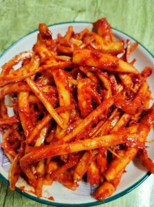 泡菜是用什么菜腌制的_传统美味，助消化，自制乐趣多！