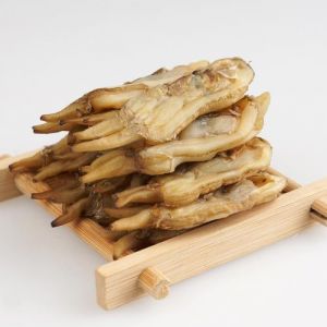 蛏子干最简单的做法_蒸蛏子干炸炒香，三椒炖烤皆美味