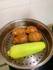 整个大芋头蒸多久能熟_蒸芋头时间及方法全攻略