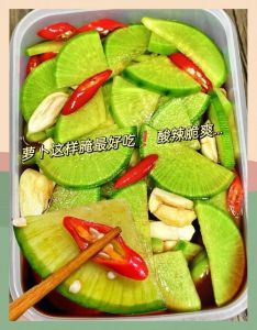 臭豆子萝卜咸菜的做法窍门_腌萝卜配豆豉，加盐花椒，三天变软可口