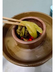 广西家常酸水坛子做法_腌萝卜密封发酵做法