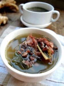 毛豆猪骨汤的做法大全_补钙健脑美味汤