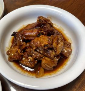 酸梅酱排骨的家常做法_酸甜可口家常菜