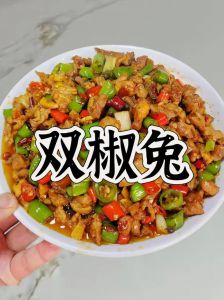 炒兔肉可以和什么配菜_兔肉配菜多，营养又美味！