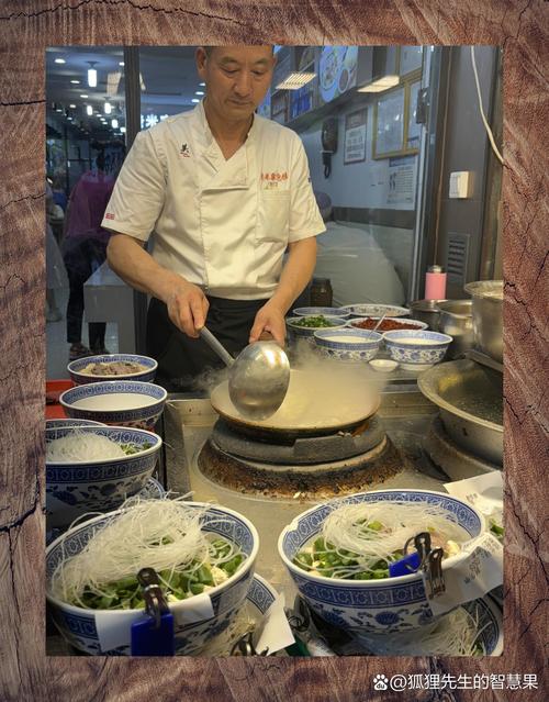 哪儿的羊肉泡饭出名_甘肃特色美食，历史悠久，味道鲜美不膻！