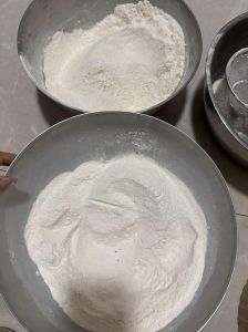 自发粉发面的正确方法_温水醒发加糖，蒸馒头要暄软
