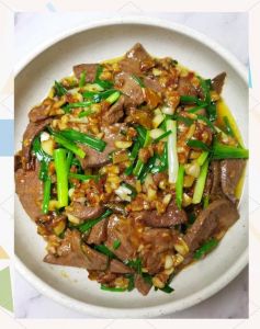 猪肝清淡做法大全家常做法_凉拌猪肝做法，去腥滑嫩下饭！