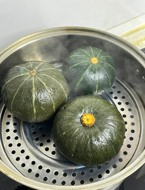 南瓜大概蒸多久能熟_蒸南瓜多久？贝贝25分钟，老南瓜15分钟