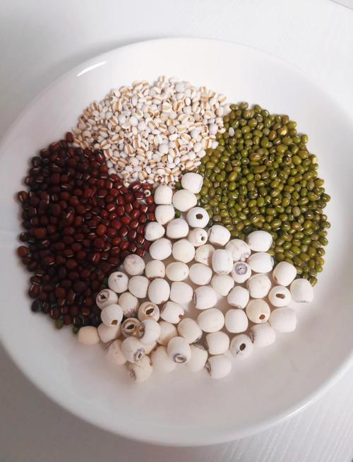 五粮粥是哪五种食材_米豆搭配，营养美味，非遗传承好食光