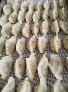 猪肉蒸饺一般蒸多少分钟_蒸饺多长时间？看馅料大小灵活蒸！