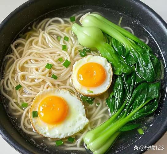 面条煮多长时间就能熟_面条多久煮？看种类，煮对味！