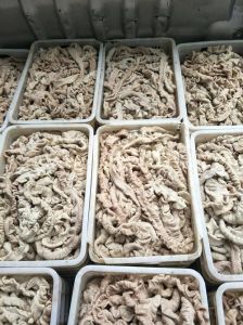 一斤生大肠煮熟后多少斤_卤大肠煮熟轻一半，约0.6-0.7斤