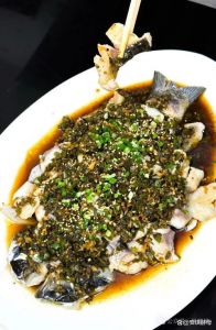 椒盐鱼片的做法_外酥里嫩，简单美味！