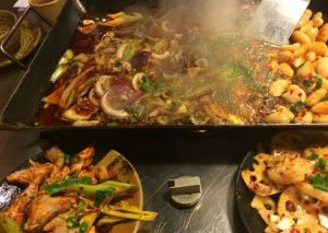 系统每天逼我吃肉汆肉公车的趣味体验与美味做法探索
