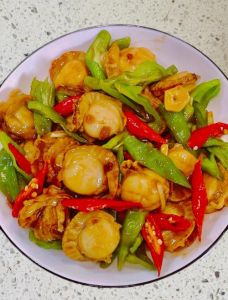 干煸贝壳肉的做法_贝壳肉炒菜鲜美做法，保嫩去腥，麻辣风味可选