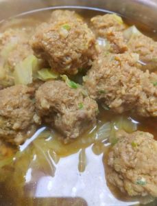家庭版猪肉丸的详细做法_家常猪肉丸，Q弹脆嫩做法