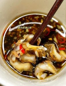 花螺水开要煮几分钟_花螺3-5分钟煮最佳，加盐醋泡吐沙，蘸蒜蓉酱，做法多