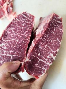 雪花牛肉部位分解图_牛不同部位口感，脖仁涮6秒最佳