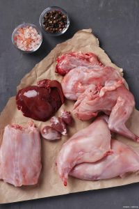 兔子肉有没有膻味_兔肉易柴腥膻？高压锅焖煮去腥保嫩超快！