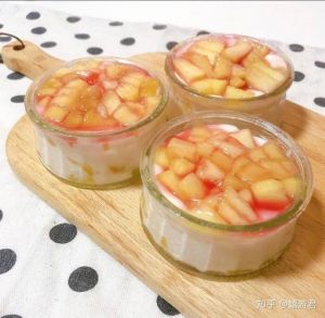 大坤坤怒怼水蜜桃一直叫MV背后：探索水蜜桃的多样吃法与创意菜谱