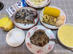 餐桌下的早餐故事：高干家庭的温馨与美味探索