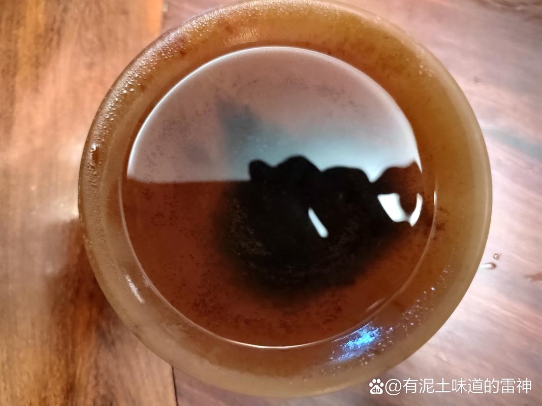 犀牛角正确泡水方法_犀牛角替代品水牛角介绍