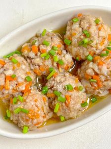 藕圆子正宗做法_外酥里嫩，地道家乡味