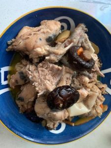 炖兔肉放什么调料_家常炖兔肉，去腥增香有诀窍