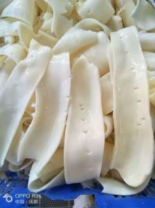 黄喉如何处理才脆_碱水泡+快焯水，口感超赞！
