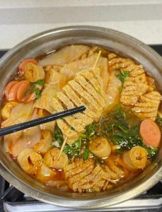 豆腐串家常做法_香辣麻辣五香鸡汤豆腐串，街头美味！