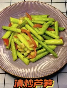 芦笋的10种家常做法_清炒意面配虾仁鸡胸肉皆美味！