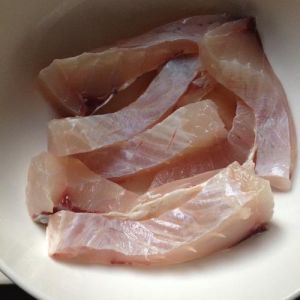 鱼腩是什么部位_细嫩肥美，营养丰富，做法多样