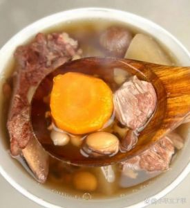 沙葛汤的做法大全家常_沙葛眉豆扁豆煲，清热生津好选择