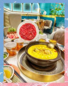 广东猪肚煲鸡的做法鲍鱼煲鸡_客家猪肚包鸡，汤清味浓胡椒香