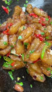 炒红薯粑粑的做法大全_粉皮处理+配料调味+火候秘诀
