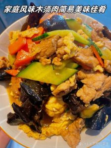 大杂烩爸爸女儿篇东北风味特色菜谱分享，温馨家庭餐桌的美味故事