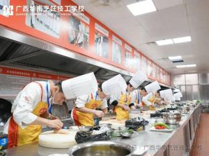 探索cosplay实操每日挑战大赛背后的创意菜肴与趣味烹饪技巧