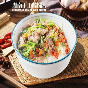 清真炒牛肉码子的正宗做法_牛肉炒泡姜，鲜嫩酸辣味
