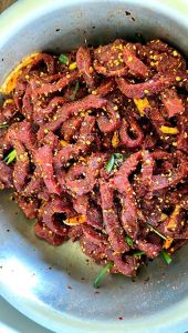 做牛肉干的部位_选对部位腌制入味烤出来